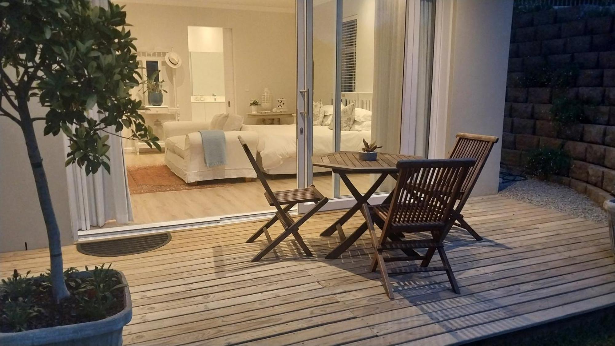 Knysna Private Estate Lagoon - Garden Apartments- Secure Estate 客房 照片